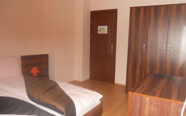 Family Hotel Sans Souci