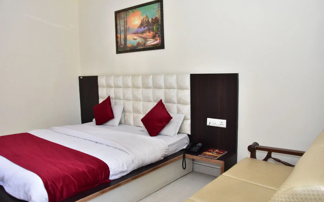 Raj Resort