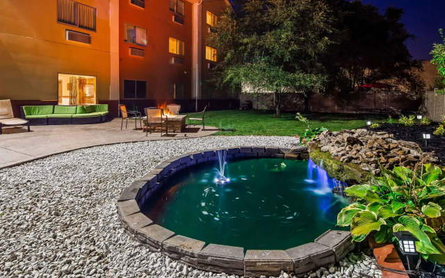 Best Western Plus Whitewater Inn