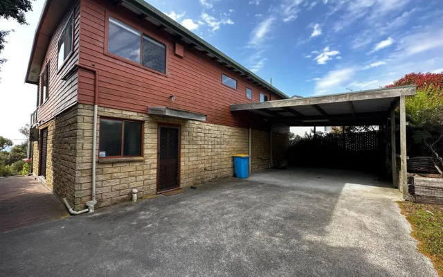 Wombat Mansion - Views - Shack Life at Binalong Bay