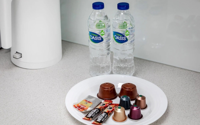 Bright 1BR with balcony in Luma 22