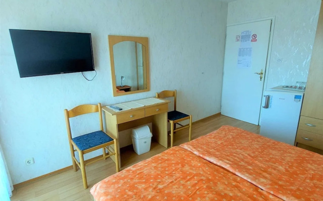 Sleek and Serene Rooms Crikvenica