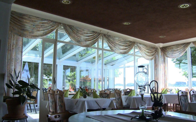 Hotel Zum Neuen Schwan