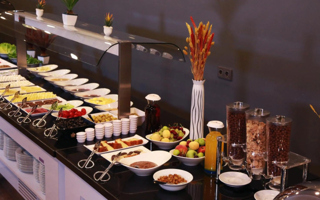 Ramada by Wyndham Vakfikebir