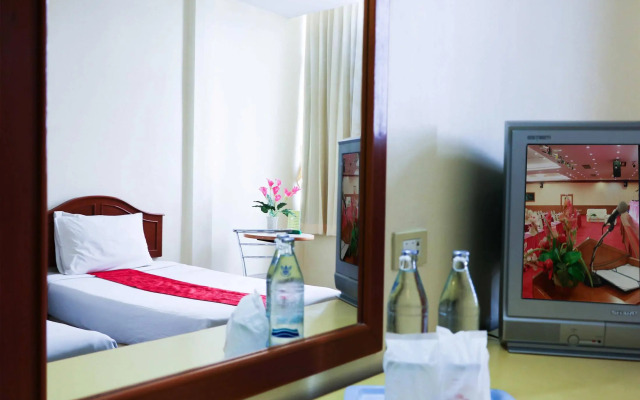 Chumphon Gardens Hotel