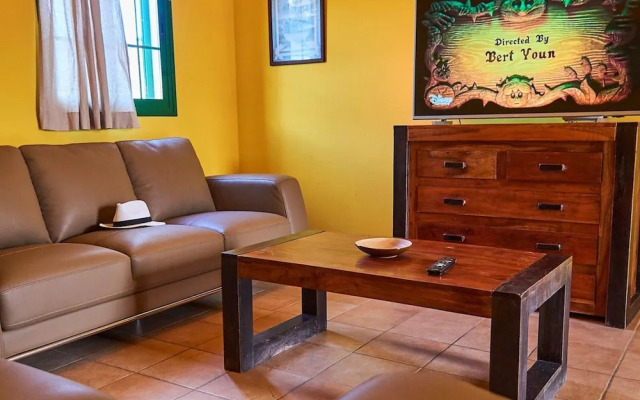 Holiday Home in La Oliva Fuerteventura With Swimming Pool
