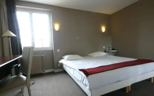 Brit Hotel La Guinguette