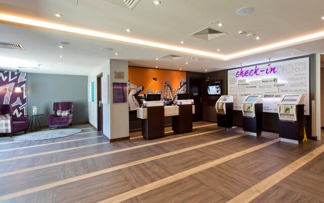 Premier inn London Hayes, Heathrow [Hyde Park]
