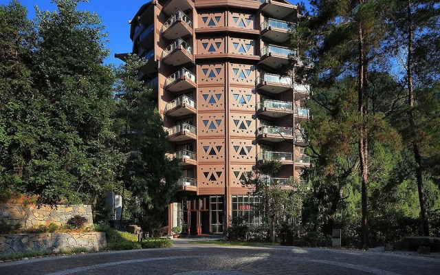 Harmona Resort & Spa Zhangjiajie