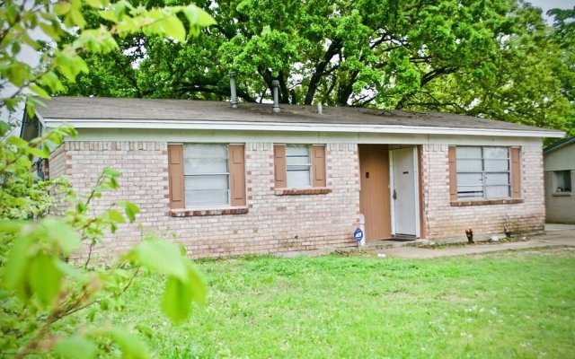 Recently Renovated 3BD Home in Mesquite, TX Holiday home 1