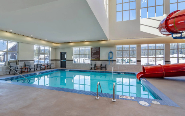 Comfort Inn & Suites