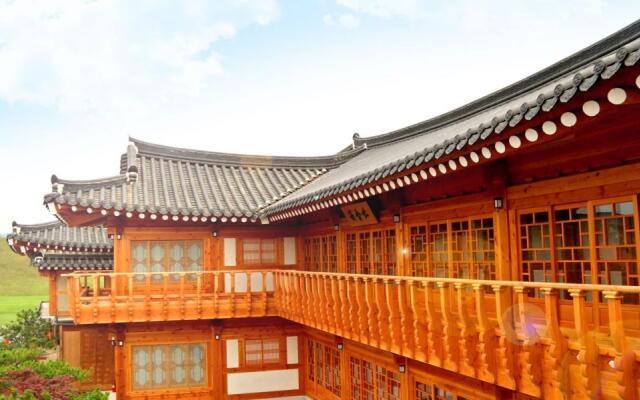 Hwangnamkwan Hanok Guesthouse