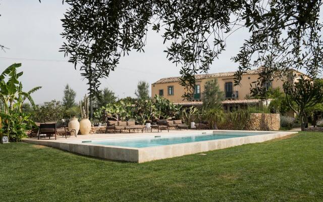 Baglio Siciliamo Country House Adult Only