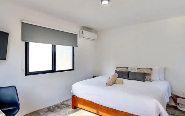 Private Room Roof Garden W/nice Pool BBQ