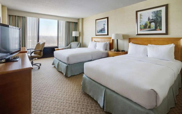 DoubleTree by Hilton Hartford Downtown