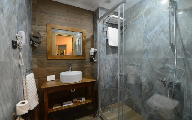 Raymar Mardin Hotels