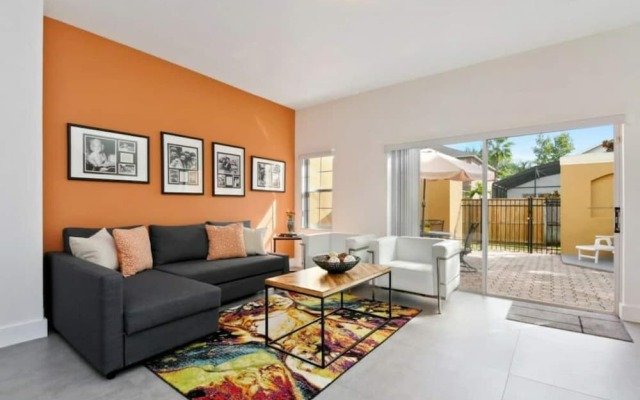 139 Stunning 3BD Home Inside Disney Area