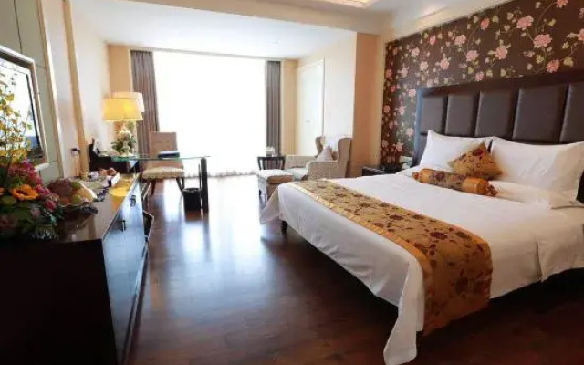 Baohui Hotel