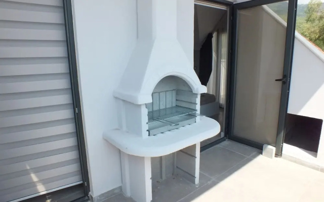 Hande Home Aparts