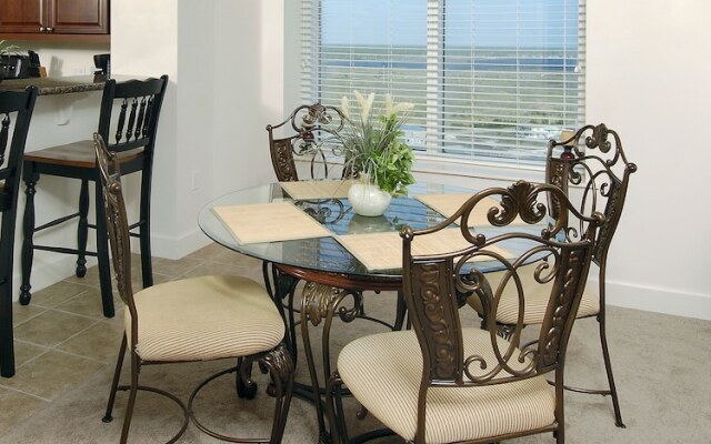 Seawind 406 - Two Bedroom Condo