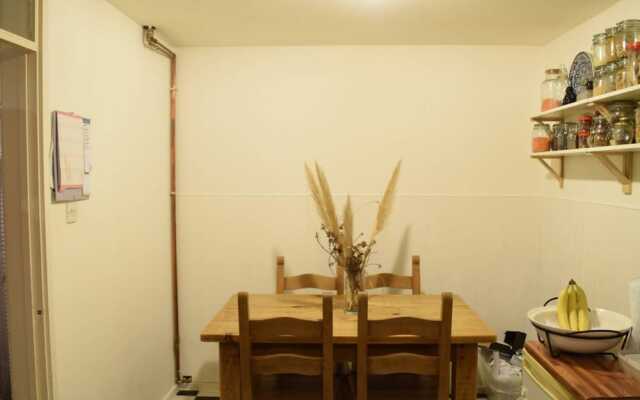 Homely 2 Bedroom House In Greenwich