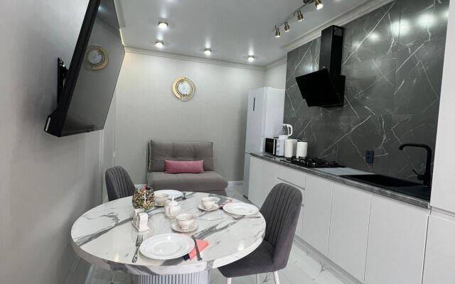 5 star apartments on Astana Kesaeva street 44B building 3
