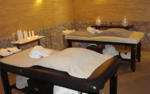 Diamond Deluxe Hotel Wellness & Spa - Adults only
