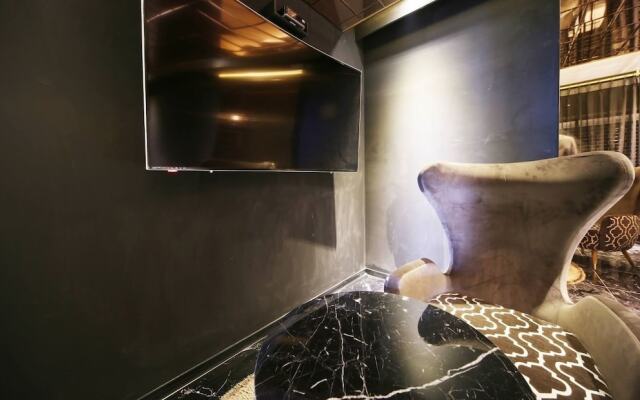 La Luce Hotel