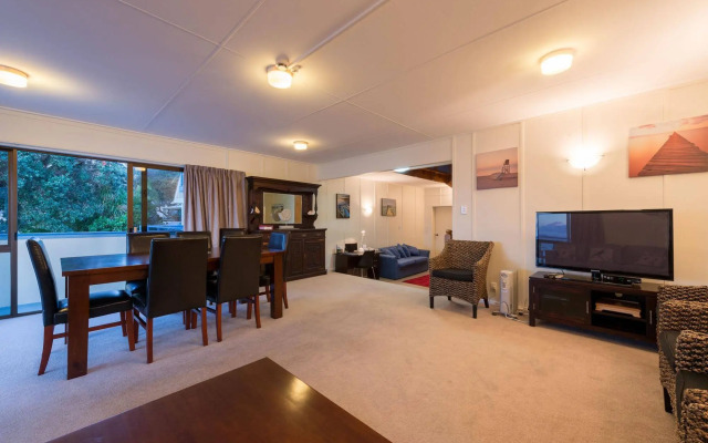 By the Bay Beachfront Apartments