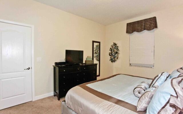 1473 Myrtlewood Street 8 Bedroom Home