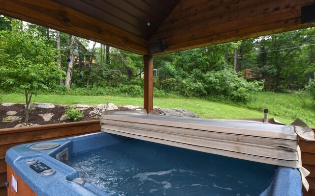 Amazing Adventure 3 Bedroom House