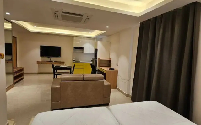 Western Suites