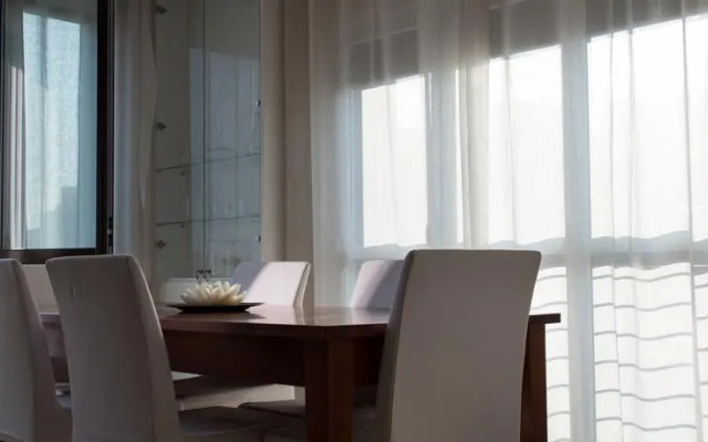 Luxury Central Flat
