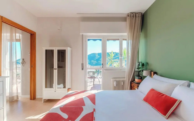 Luce di Lago Terrace