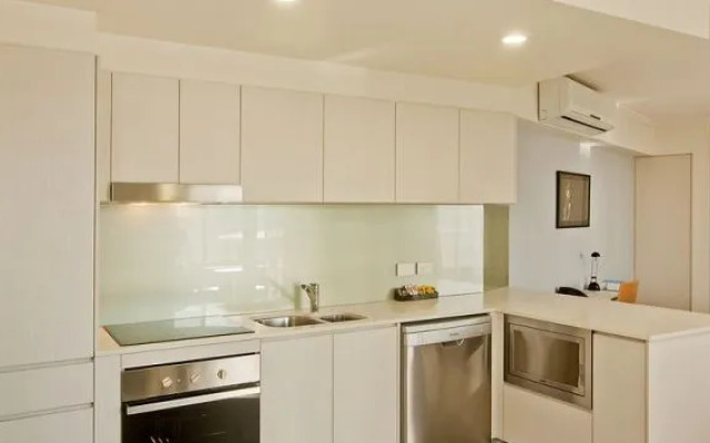 Capitol Apartments Southbank