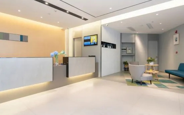 Homeinn Selected Hotel (Kunming Nanping Pedestrian Street Jinmafang)