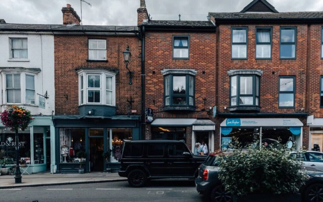 The Duke - One Parking Space