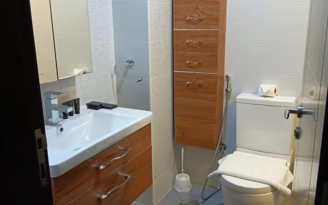 Dubai MAJESTIC Cozy LuxApt - 3BR