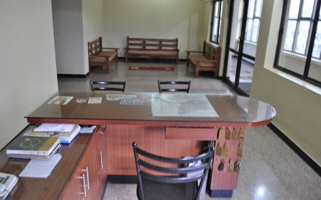 Hotel B M Shree Residency