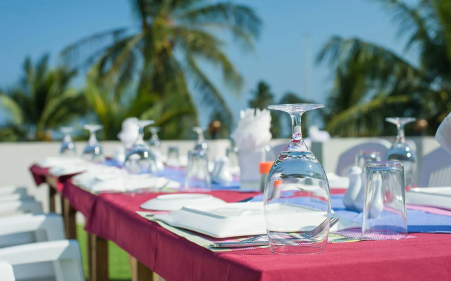 White Sand Lodge at Maafushi