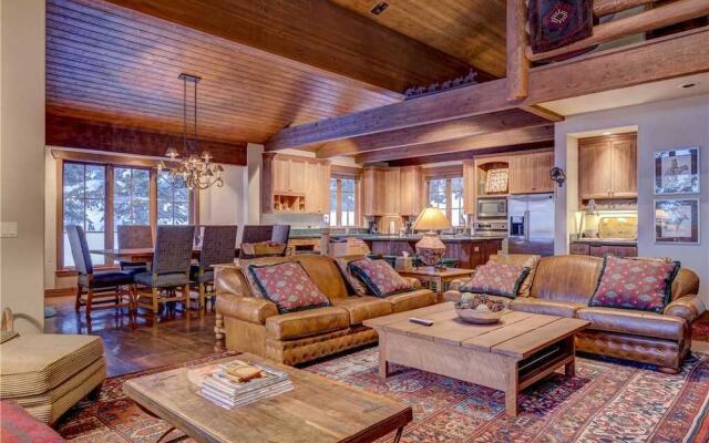 7650 Sterling Drive 5 Bedroom Home