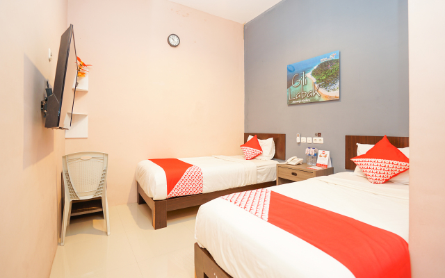 OYO 240 Audah Sevana Syariah Hotel