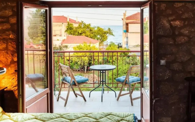 Impeccable Studio for 2 in Limenaria