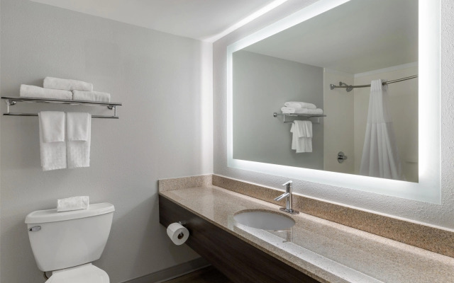 Best Western Hickory