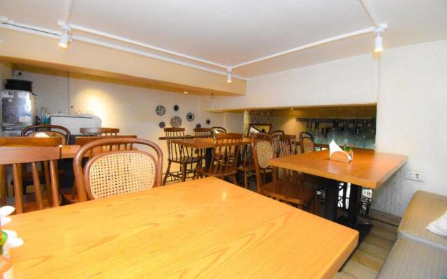 Kings International Juhu