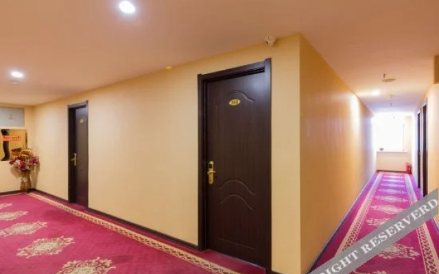 Home Inn Huayi Hotel (Kangping Hanguang Street)