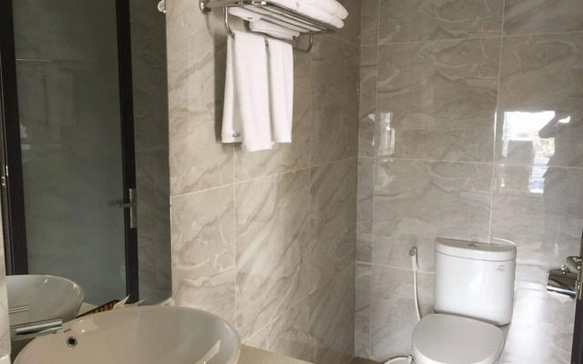 Daisy Flower Nha Trang Hotel