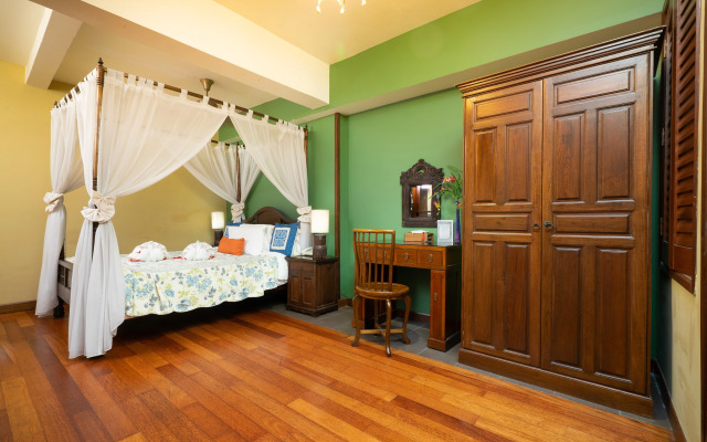 Anggun Boutique Hotel