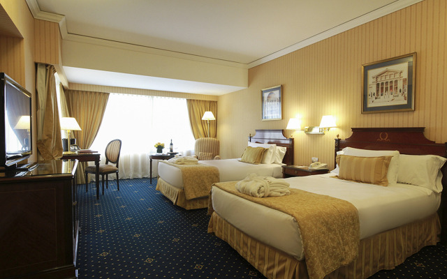 Emperador Hotel Buenos Aires