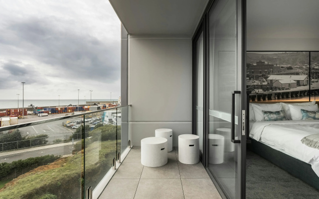 One North Terrace